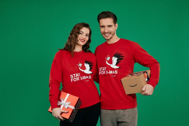 Amazon.pl i Paprocki Brzozowski wprowadzają specjalną kolekcję świątecznych bluz